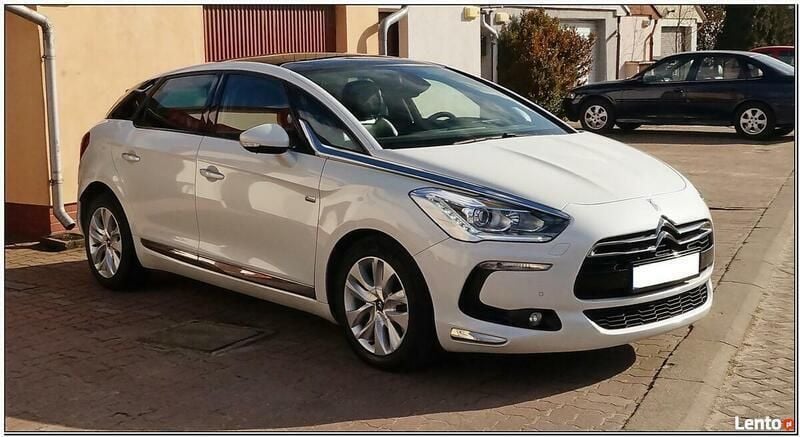 Biały Używany 2014 DS Automobiles DS5 Hatchback | 75 900 zł - Obraz 1/4