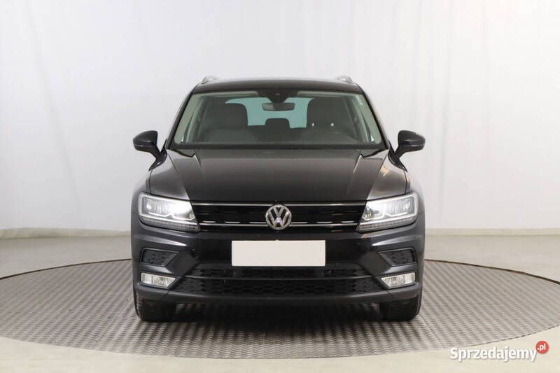 Czarny Używany 2016 VW Tiguan SUV | 72 999 zł (Dość drogi) - Obraz 1/4