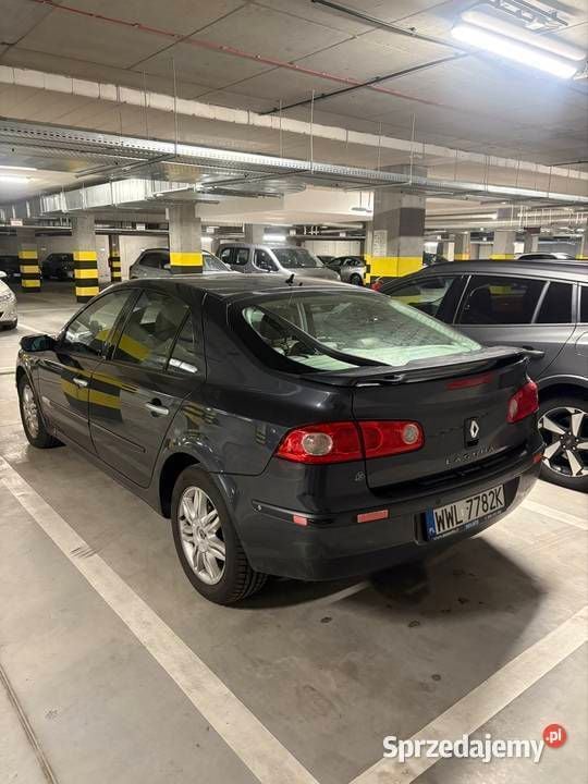 Szary Używany 2006 Renault Laguna II Initiale Paris Hatchback | 8000 zł (Drogi) - Obraz 1/4