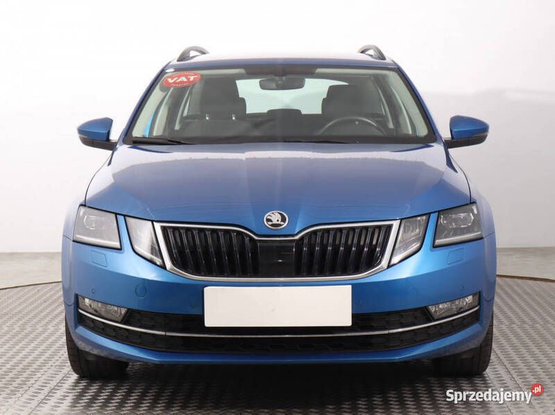 Niebieski Używany 2019 Skoda Octavia Kombi | 59 999 zł (Uczciwa cena) - Obraz 1/4