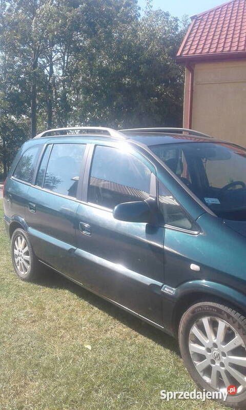 Czerwony Używany 2004 Opel Zafira Minivan | 6800 zł (Uczciwa cena) - Obraz 1/2