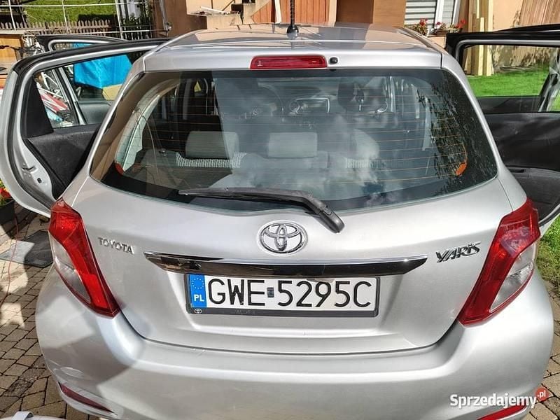 Używany Toyota Yaris 2013 Hatchback