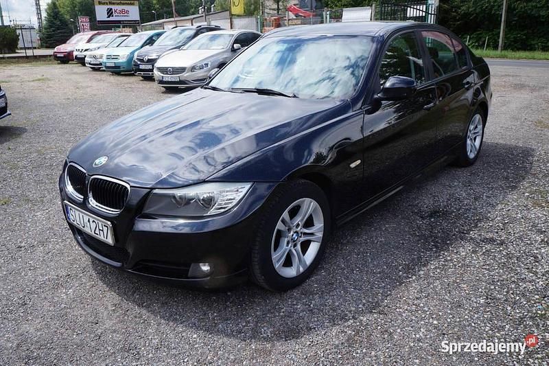 Czarny Używany 2009 BMW 318 Sedan/Limuzyna | 19 600 zł (Uczciwa cena) - Obraz 1/4