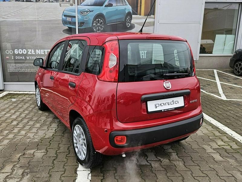 Nowe Fiat Panda Pop 2025 Czerwony Kombi