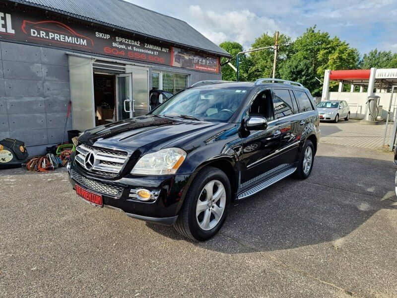 Używany Mercedes GL450 340 KM (250 kW) 2010 Czarny (metalik) SUV