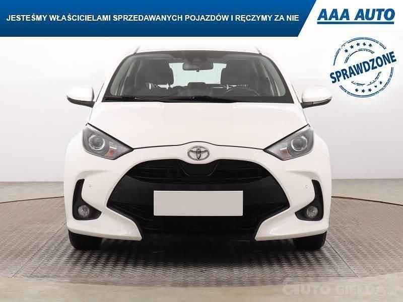 Używany Toyota Yaris 2022 Biały Hatchback