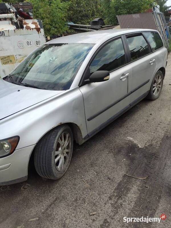 Używany 2004 Volvo V50 Kombi | 2000 zł - Obraz 1/4