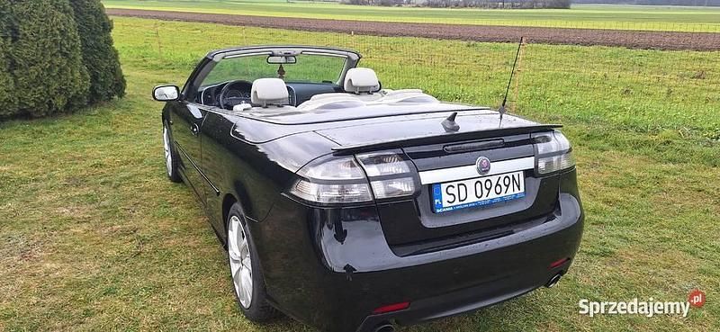 Używany 2008 Saab 9-3 Kabriolet | 30 000 zł - Obraz 1/4