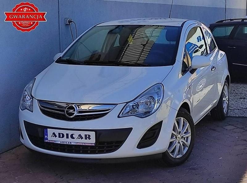 Biały Używany 2013 Opel Corsa Hatchback | 17 400 zł (Uczciwa cena) - Obraz 1/4