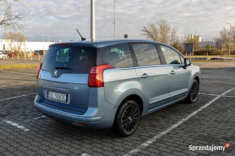 Używany Peugeot 5008 2009 Minivan
