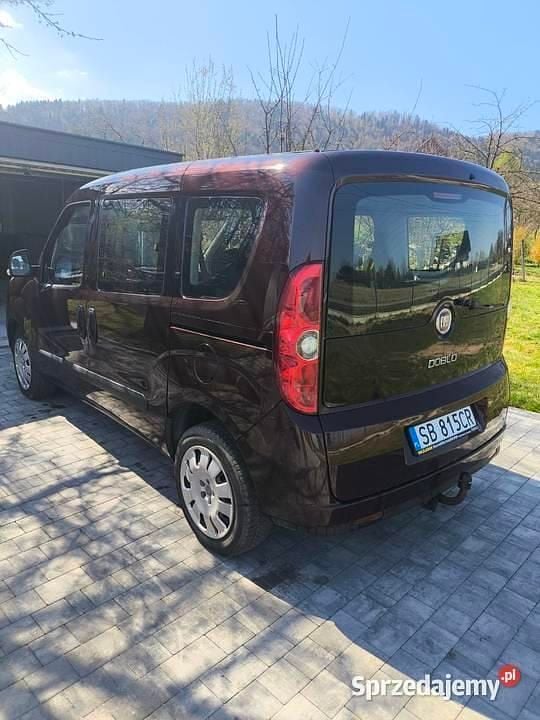 Używany 2011 Fiat Doblò Minivan | 19 900 zł (Drogi) - Obraz 1/4