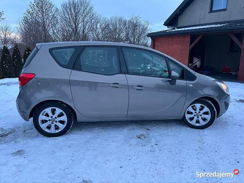 Używany Opel Meriva 2010 Minivan