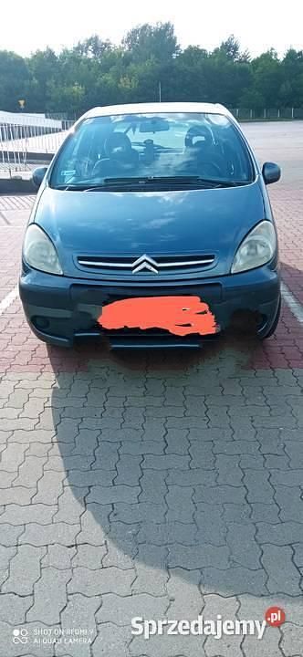 Szary Używany 2010 Citroën Xsara Picasso Minivan | 7000 zł (Uczciwa cena) - Obraz 1/4