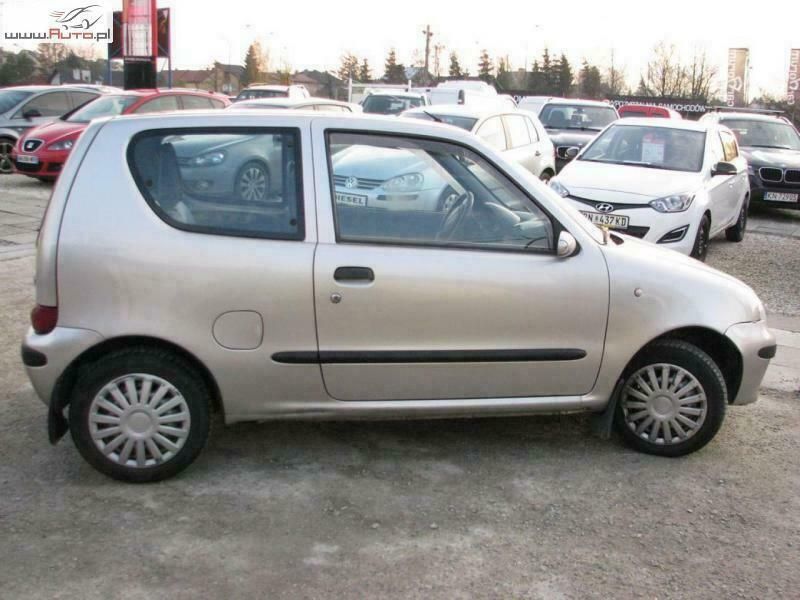 Używany Fiat Seicento 55 KM (40 kW) 2002 Srebrny (metalik) Hatchback