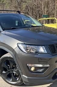 Używany Jeep Compass 140 KM (102 kW) 2019 Czarny SUV
