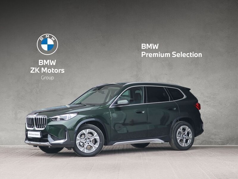 Zielony san remo metalizowany Używany 2024 BMW X1 Luxury Line SUV | 204 900 zł - Obraz 1/3