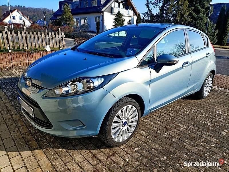 Niebieski Używany 2009 Ford Fiesta Hatchback | 15 500 zł (Uczciwa cena) - Obraz 1/4