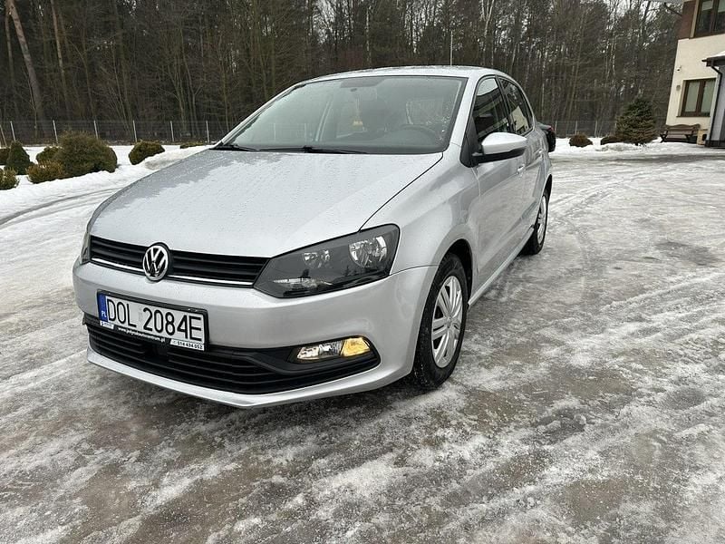 Używany VW Polo 75 KM (55 kW) 2016 Srebrny Hatchback