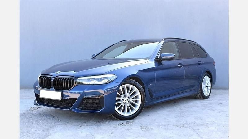 Czarny szafir metalizowany Nowe 2024 BMW 520 Shadowline Sedan/Limuzyna | 169 900 zł - Obraz 1/3