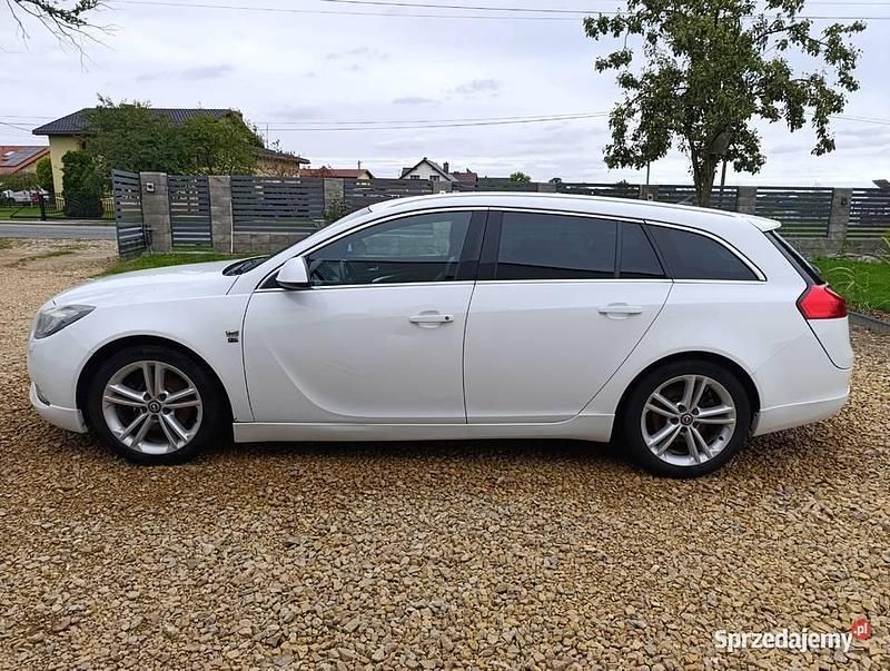Używany Opel Insignia OPC 2011 Biały Kombi