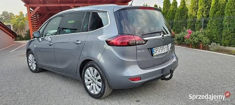 Grafitowy Używany 2019 Opel Zafira Tourer Minivan | 62 500 zł (Uczciwa cena) - Obraz 1/4