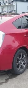 Używany Toyota Prius 100 KM (73 kW) 2014 Czerwony Hatchback