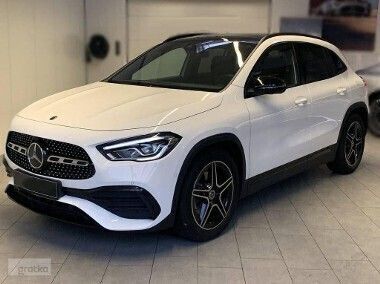 Biały Używany 2022 Mercedes GLA200 AMG line SUV | 199 999 zł - Obraz 1/4