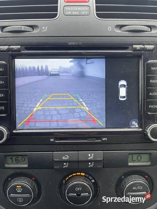 Używany VW Golf 2004 Srebrny Coupe