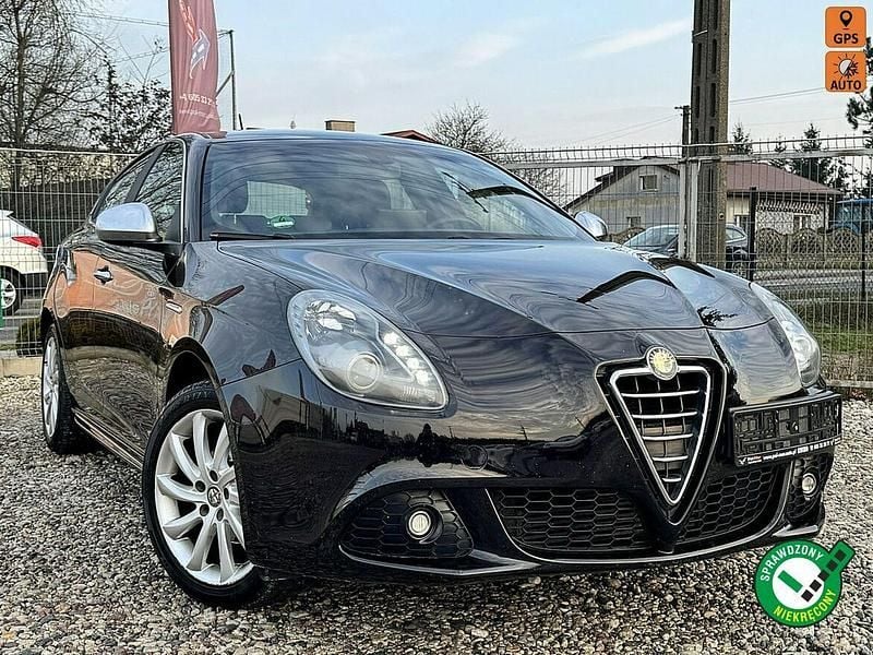 Czarny Używany 2011 Alfa Romeo Giulietta Hatchback | 18 900 zł (Dobra cena) - Obraz 1/4