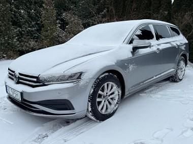Używany VW Passat 150 KM (110 kW) 2023 Szary Kombi