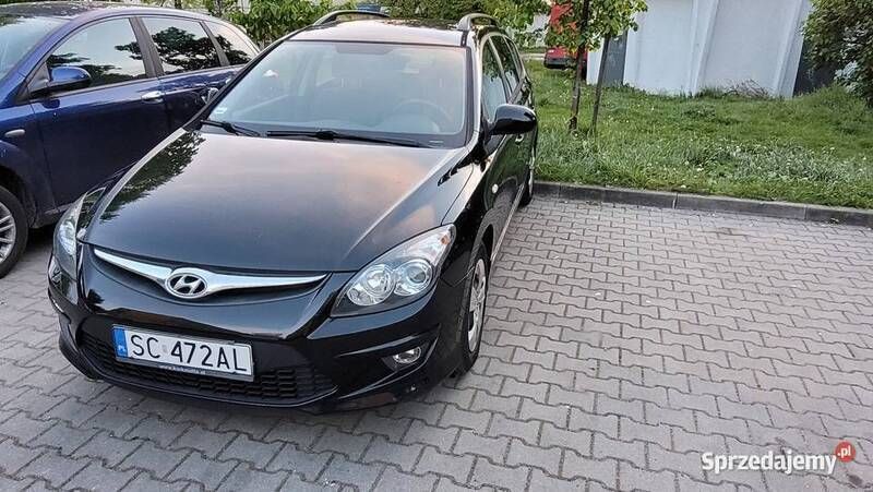 Używany Hyundai i30 109 KM (80 kW) 2011 Czarny Kombi