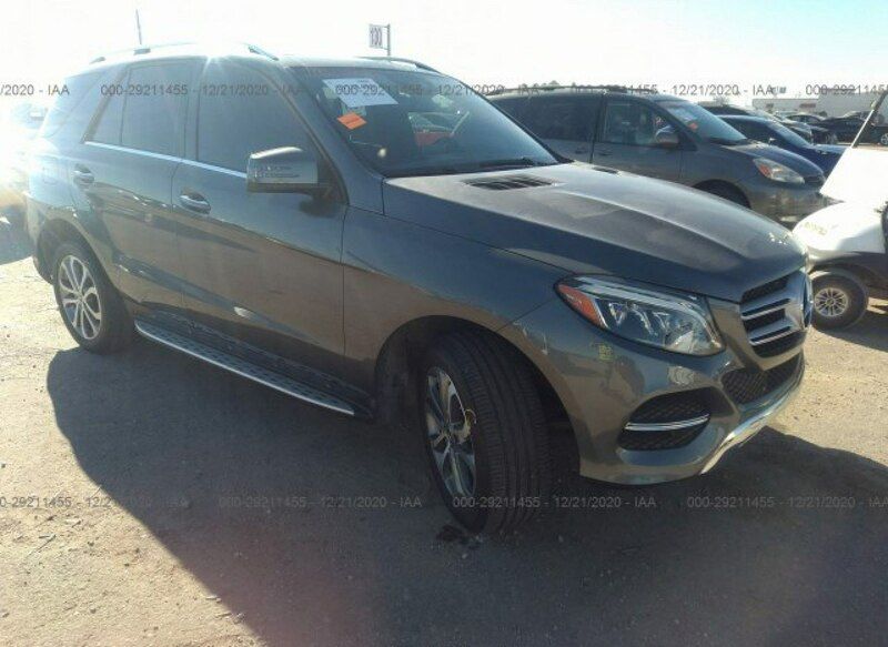 Używany Mercedes GLE350 302 KM (222 kW) 2017 Szary SUV