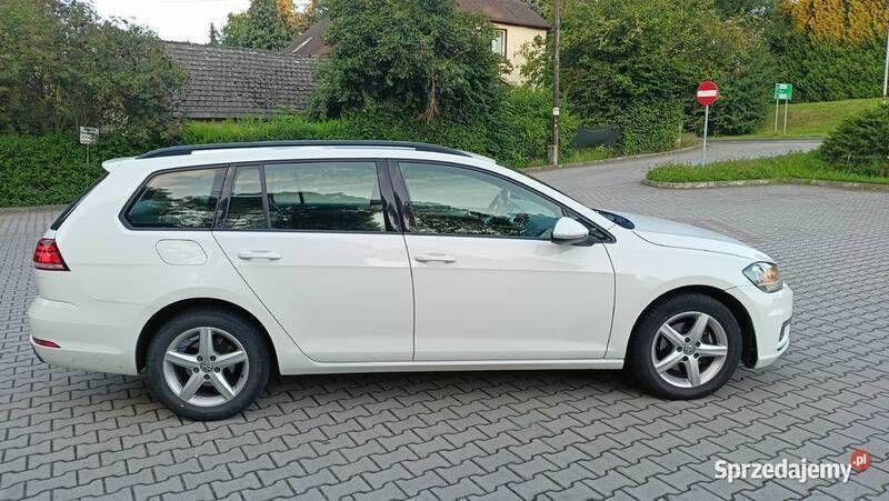 Biały Używany 2018 VW Golf VII Sedan/Limuzyna | 39 500 zł (Uczciwa cena) - Obraz 1/4