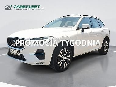 Biały Używany 2022 Volvo XC60 Momentum SUV | 150 600 zł (Uczciwa cena) - Obraz 1/4