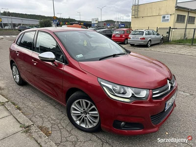 Bordowy Używany 2015 Citroën C4 Hatchback | 28 500 zł (Uczciwa cena) - Obraz 1/4