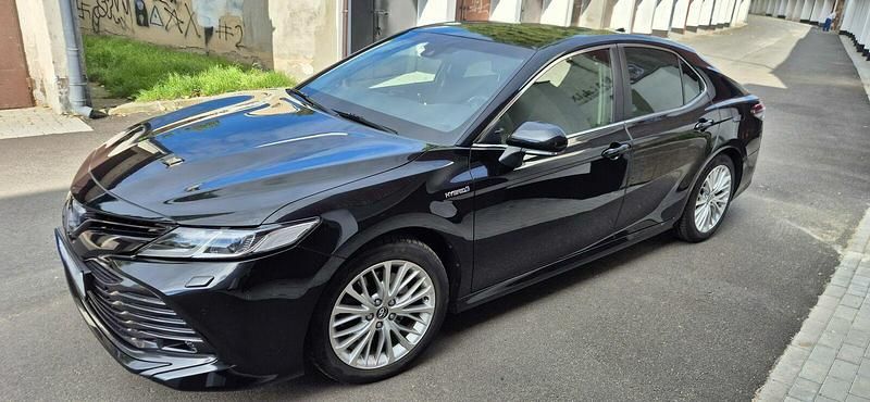 Czarny Używany 2019 Toyota Camry Sedan/Limuzyna | 104 900 zł - Obraz 1/4