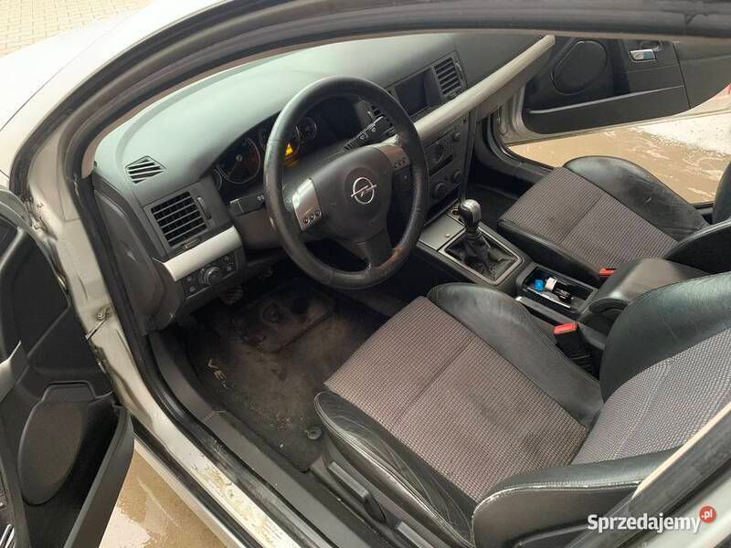 Używany Opel Vectra GTS 2002 Hatchback