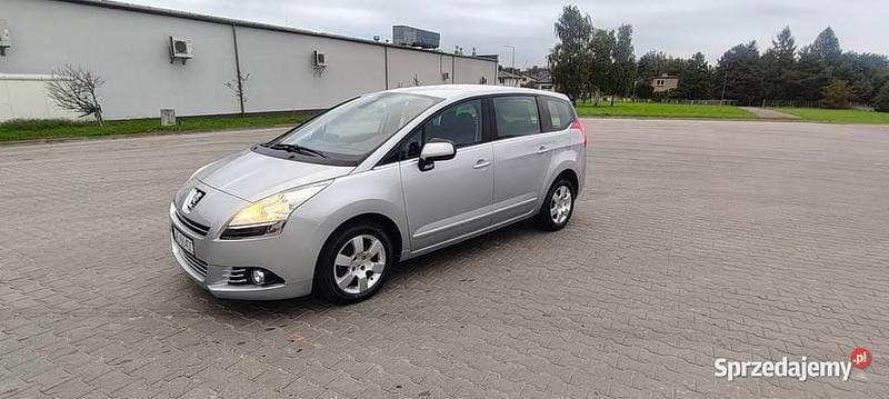 Używany Peugeot 5008 2010 Srebrny Minivan