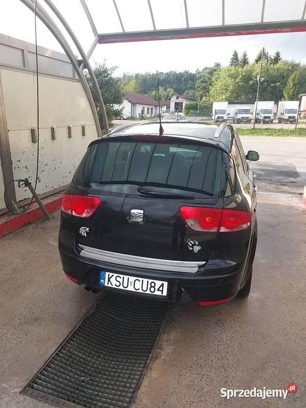 Czarny Używany 2006 Seat Altea XL Minivan | 9500 zł (Uczciwa cena) - Obraz 1/4