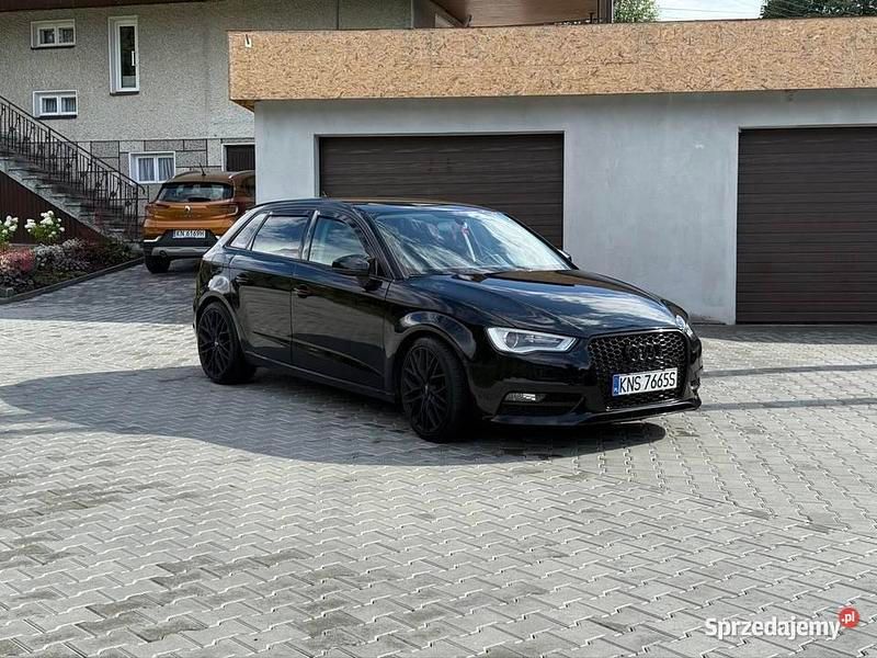 Czarny Używany 2013 Audi A3 Hatchback | 34 000 zł (Dobra cena) - Obraz 1/4