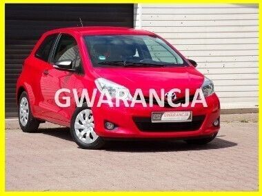 Czerwony Używany 2014 Toyota Yaris Hatchback | 24 900 zł (Uczciwa cena) - Obraz 1/4