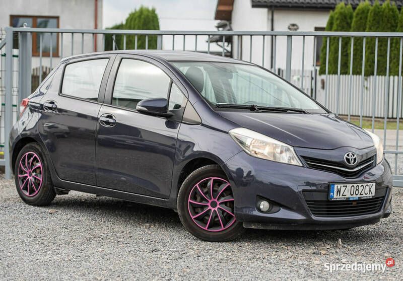 Fioletowy Używany 2012 Toyota Yaris Hatchback | 21 900 zł (Uczciwa cena) - Obraz 1/4