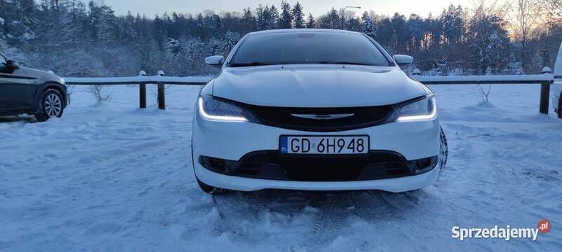 Używany Chrysler 200S 2016 Biały Sedan/Limuzyna