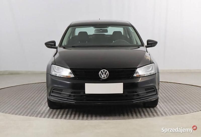 Czarny Używany 2016 VW Jetta Sedan/Limuzyna | 26 499 zł (Super Cena) - Obraz 1/4