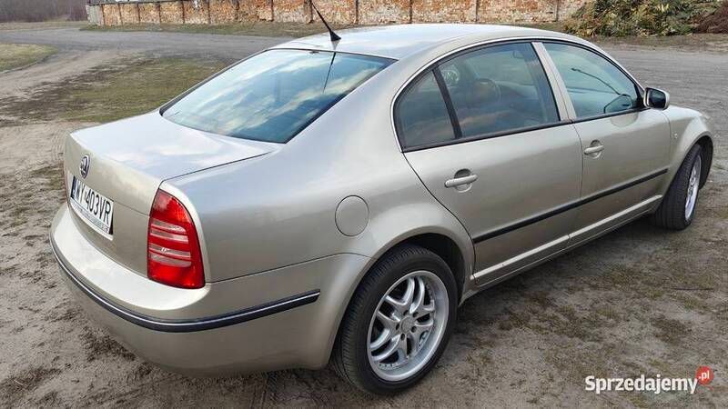 Używany Skoda Superb 2003 Sedan/Limuzyna