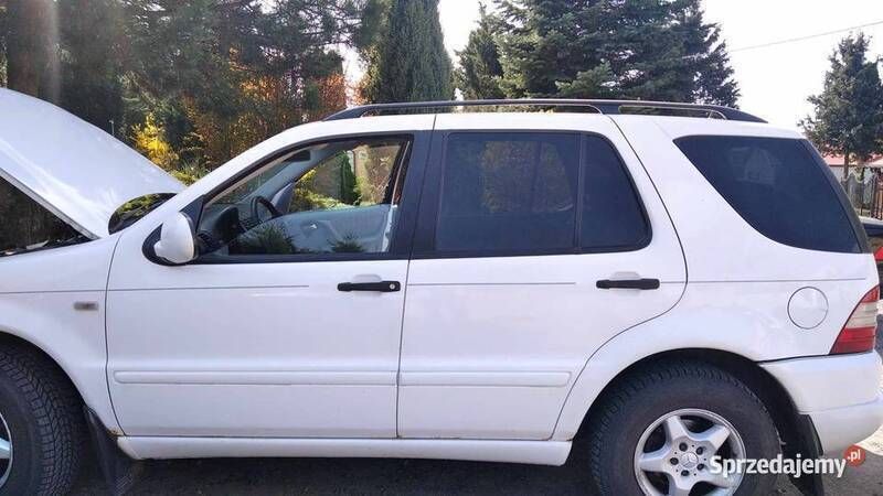 Używany 2001 Mercedes ML320 SUV | 19 700 zł - Obraz 1/4