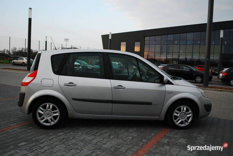 Srebrny Używany 2007 Renault Scénic II Exception Minivan | 4900 zł (Uczciwa cena) - Obraz 1/4