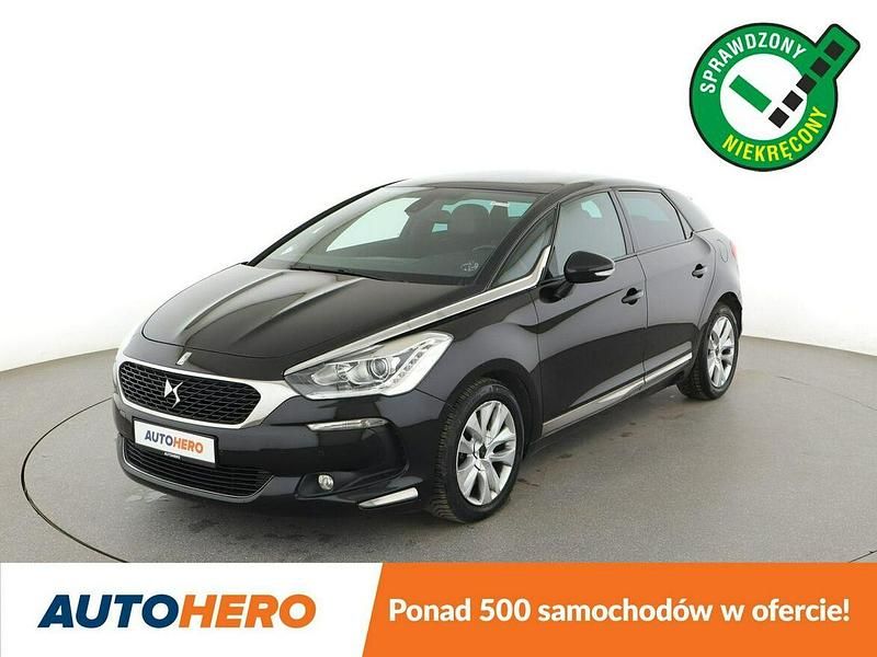 Czarny Używany 2015 DS Automobiles DS5 Hatchback | 42 100 zł - Obraz 1/3