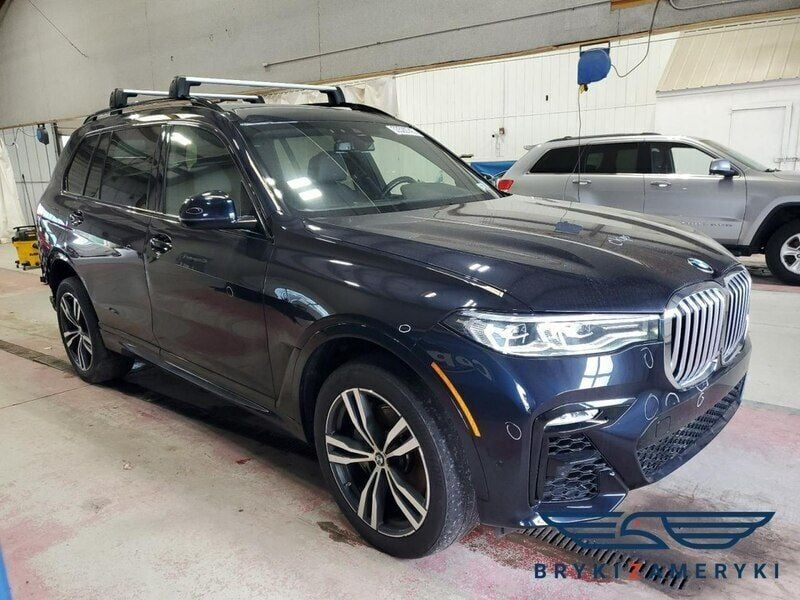 Czarny Używany 2021 BMW X7 SUV | 187 090 zł - Obraz 1/3