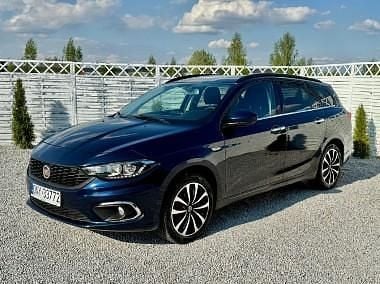 Inny kolor Używany 2017 Fiat Tipo Kombi | 36 800 zł (Uczciwa cena) - Obraz 1/4
